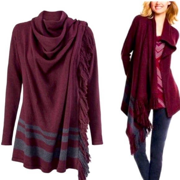 CAbi Sweaters - Cabi Port Fringe Sweater/Cardigan Size M